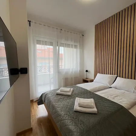 Loyal 1 Apartment