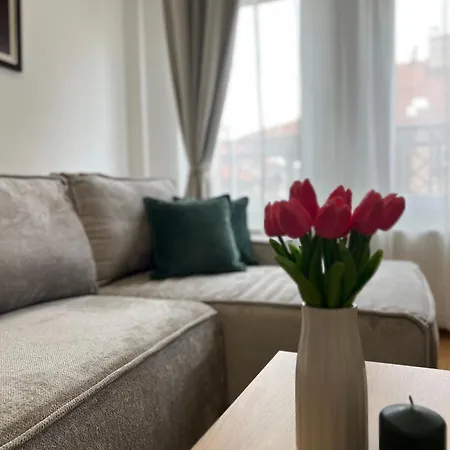 Apartment Loyal 1